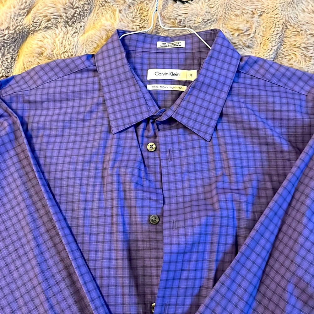 Men’s Calvin Klein button up shirt